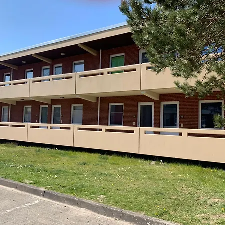 79 Im Haus Anna Ii *