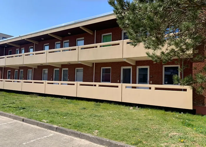 79 Im Haus Anna Ii *